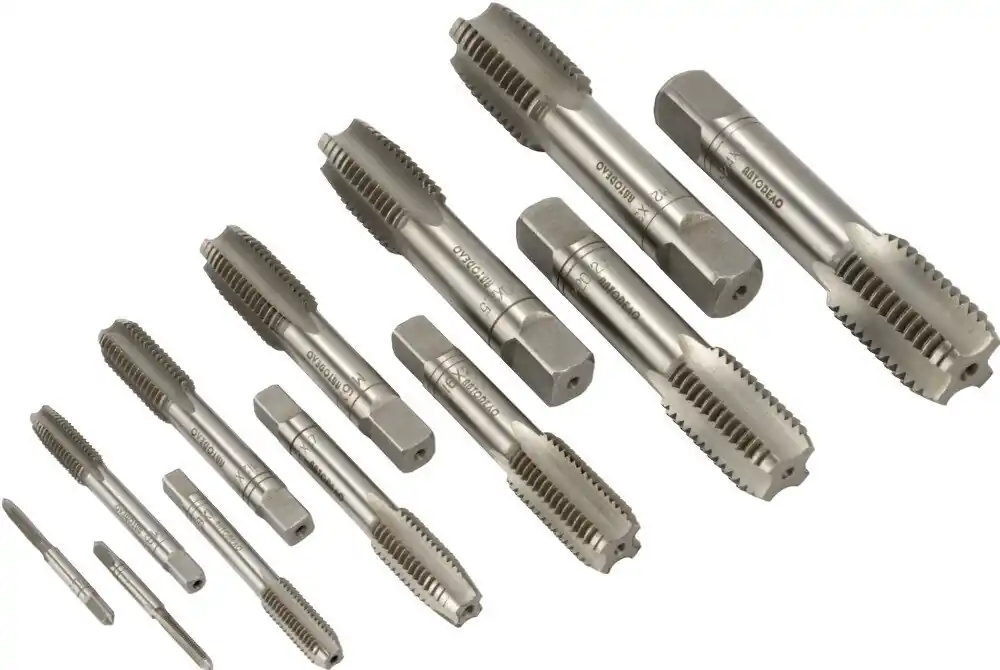Alennettu Kasi keermepuur A М6х1.0 mm (AvtoDelo) 40821